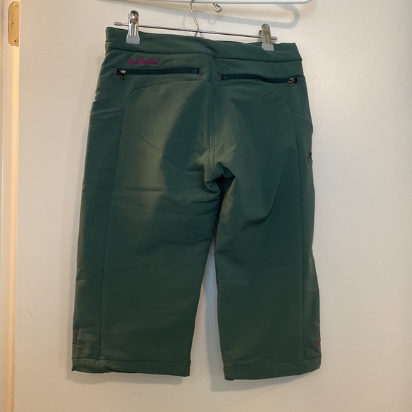 Columbia cropped hiking pants Size XS moss green - Picture 3 of 5